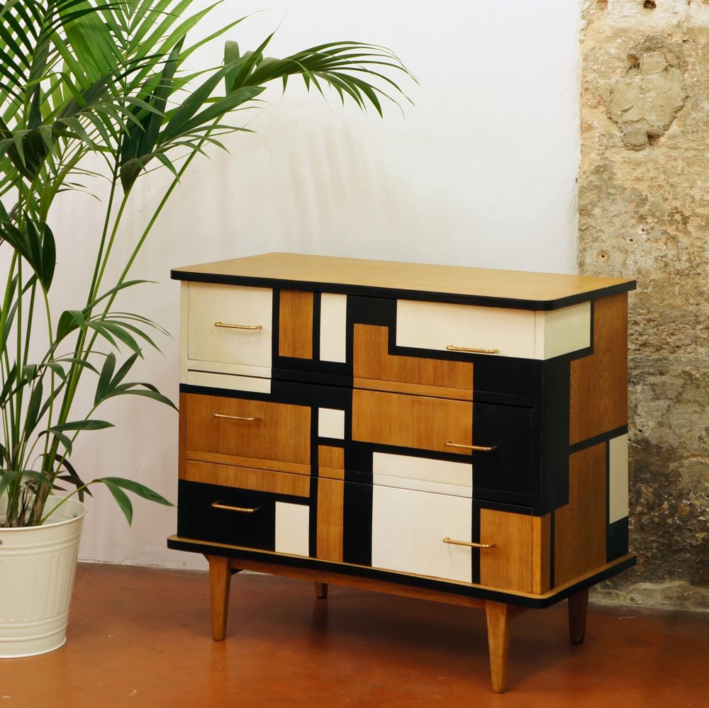 Commode "Metropolis"