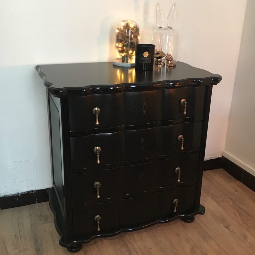 Relooking - Commode arbalète