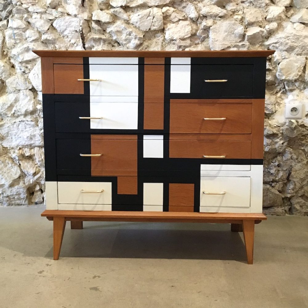 Commode Metropolis #2