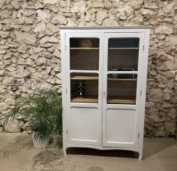 Armoire provençale